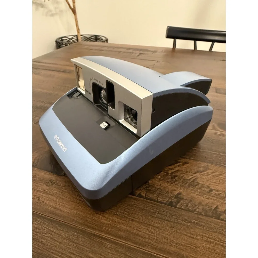 Polaroid One 600 Instant Film Camera One600
